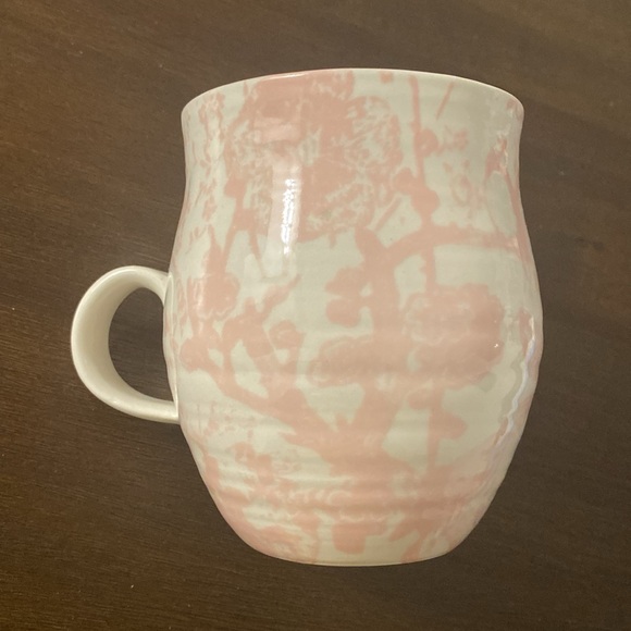 Anthropologie Homegrown Initial ‘a’ Monogram Coffee Tea Pink Cream Floral Mug - Picture 2 of 3